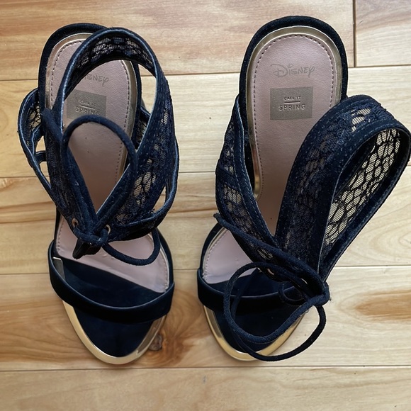 Disney/Spring| 7 Alice in Wonderland Heels - Picture 10 of 10